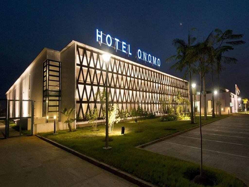 ONOMO Hôtel (Nouvelle Identité Africaine)